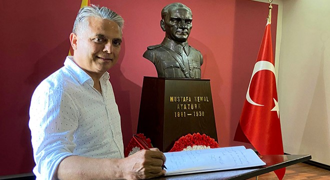 Başkan Uysal, Manastır Askeri İdadisi'ni ziyaret etti