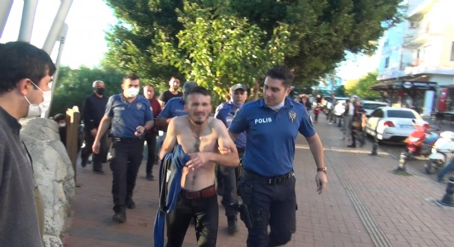 Manavgat'da reddedilen adam ırmağa atladı