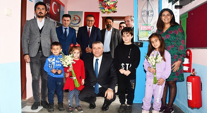 Manavgat'ta köy okulları yaşam merkezine dönüştü