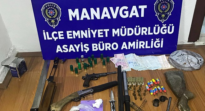 Manavgat'ta uyuşturucu operasyonu