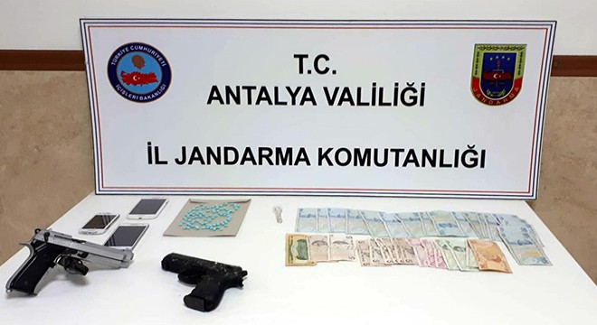 Manavgat'ta uyuşturucu operasyonu