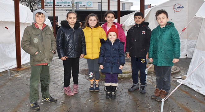 Manisa'da çocuklar okula gitmek istemiyor