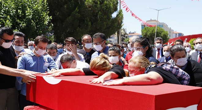 Manisa, şehidini son yolculuğuna uğurladı