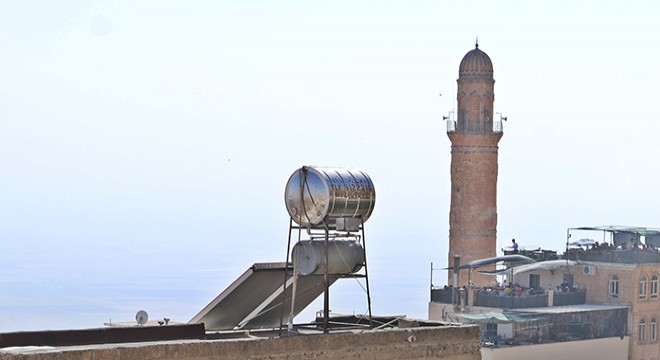 Mardin’e gelen turistin  su deposu  ve  anten  şikayeti