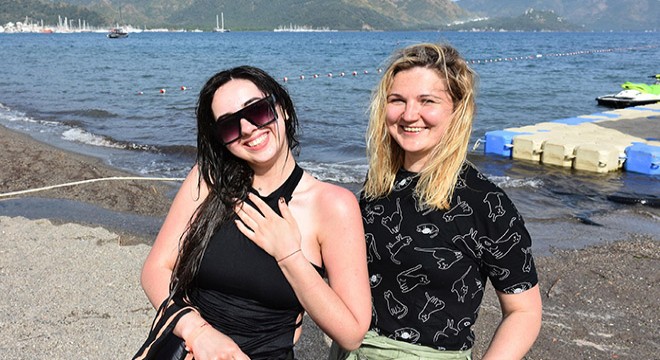 Marmaris'e turistler deniz ve sessizliğin keyfini çıkardı