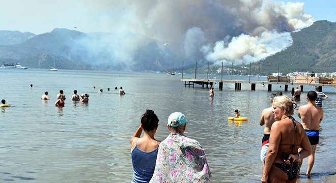 Marmaris teki orman yangını enerji nakil hatlarından çıkmış