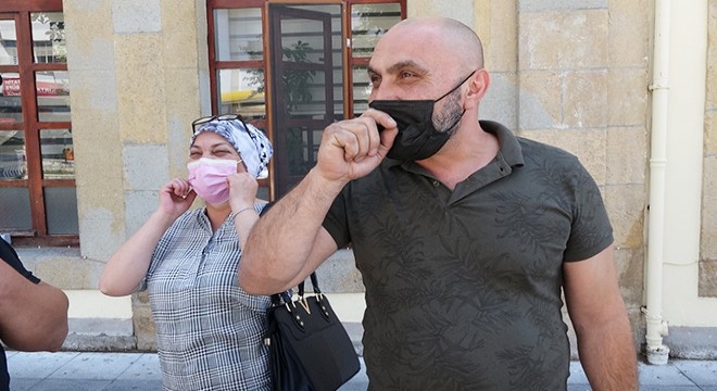 Maske uyarısı yapan polise 'koronaya inanmıyorum' dedi