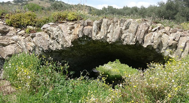 Mastaura Antik Kenti nde 1800 yıllık kanalizasyon sistemi bulundu