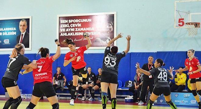 Mavi Kelebekler, lige fırtına gibi döndü