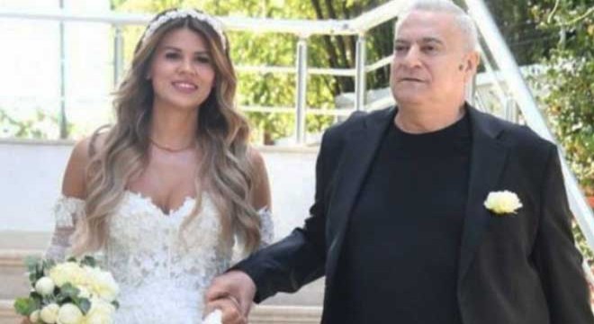 Mehmet Ali Erbil 6. evliliğini yaptı