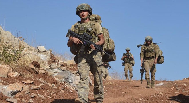 Mehmetçik, Eyyam-ı Bahur sıcaklarında görev başında