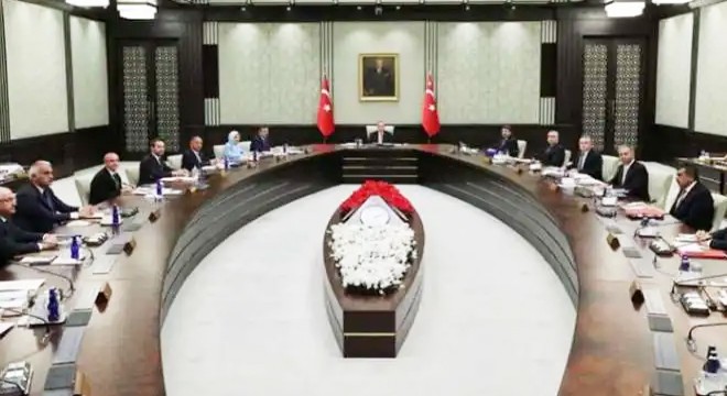 Memur ve emeklilerin dikkati kabinede: Bugün toplanıyor