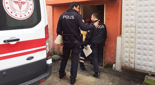 Merdivenden düşen yaşlı kadın öldü