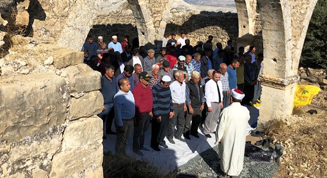 Mersin'de çiftçilerden yağmur duası