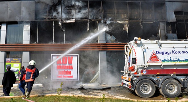 Mersin’de korkutan yangın:1 ölü 13 yaralı