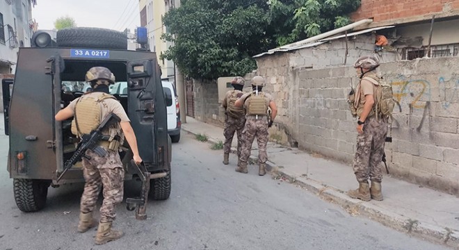 Mersin'de 'torbacı' operasyonu: Çok sayıda gözaltı