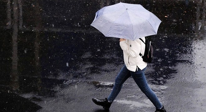 Meteoroloji'den kuvvetli yağış ve sıcaklık uyarısı