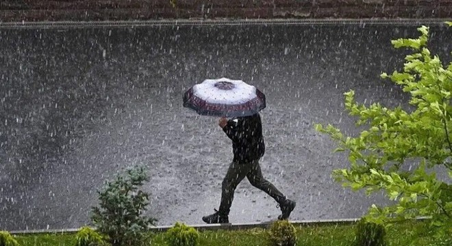 Meteoroloji saat verdi: İki bölge için yağış uyarısı