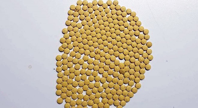 Meyve suyu kutusundan 290 uyuşturucu hap çıktı