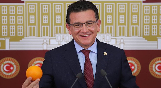 Milletvekili Uslu, TBMM'de Antalya'nın portakalını tanıttı