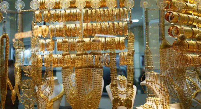 Milyonluk vurgun: Kuyumcu altınlarla ortadan kayboldu!