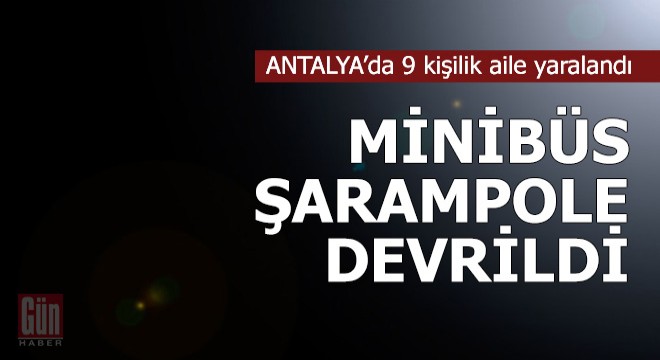 Minibüs şarampole devrildi; 9 kişilik aile yaralandı
