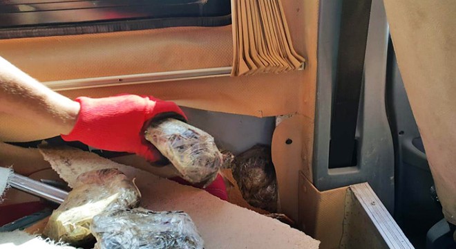 Minibüste 55 kilo Afyon sakızı ele geçirildi