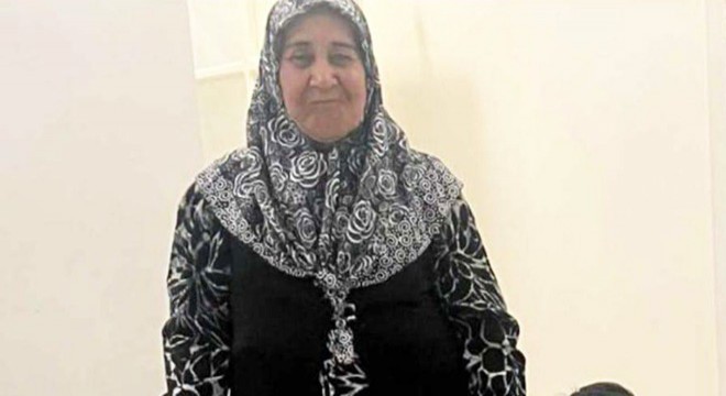 Minibüsün çarptığı kadın öldü