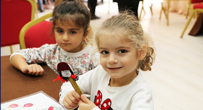Minikler geleneksel sanatları öğreniyor
