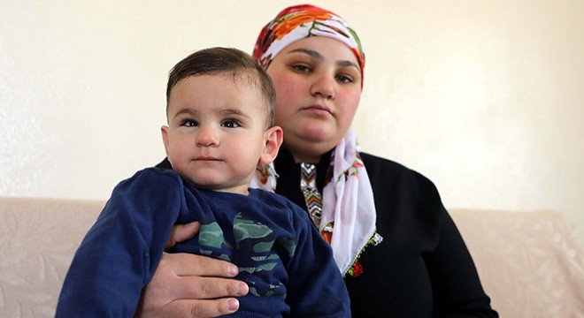 Miraç'ın tedavisi için biriktirdikleri parayı, dolandırıcılara kaptırdılar