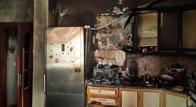 Misafirlikteyken Antalya'daki evleri yandı