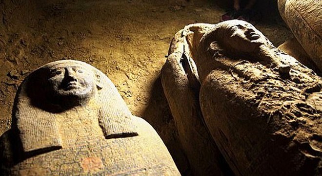 Mısır’da 2500 yıllık 27 adet lahdi keşfedildi