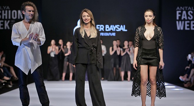 Modacı Baysal, 'Melankoli'yi Cezayir'de tanıtacak