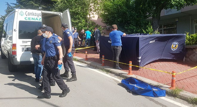 Moldovalı kadın, sokak ortasında öldürüldü