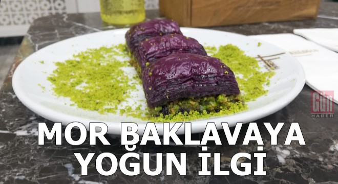 Mor baklavaya yoğun ilgi