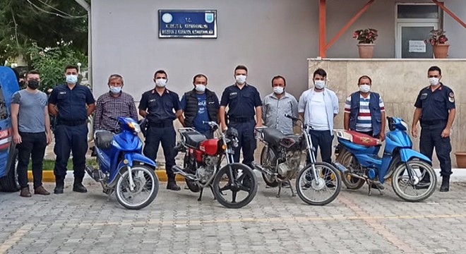 Motosiklet hırsızları yakalandı
