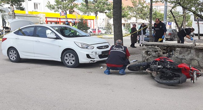 Motosiklet sürücüsü yaşamını yitirdi