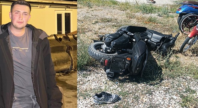 Motosikletle kamyonete çarpan sürücü hayatını kaybetti
