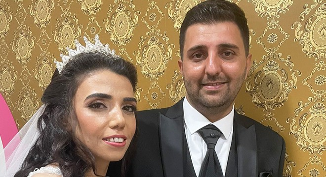 Muhabir Akalan dünya evine girdi