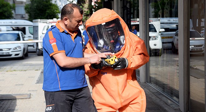 Mühendis ölü bulundu; siyanür nedeniyle inceleme yapıldı