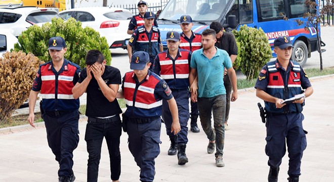 Muhtar ve oğluna darp iddiası