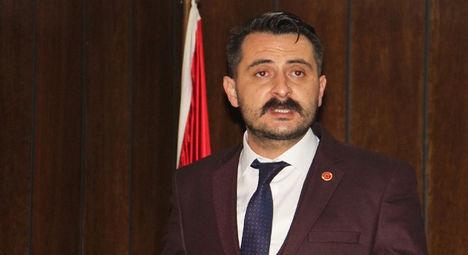 Muhtarlar Derneği nde Gürpınar yeniden seçildi