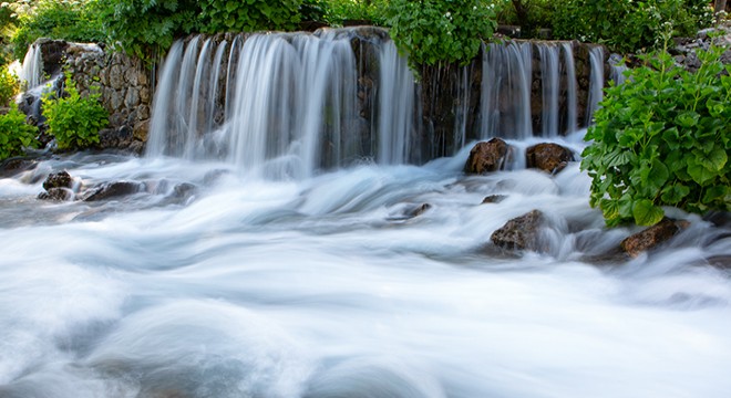 Munzur Gözeleri, güzelliğiyle turistlerin ilgi odağı