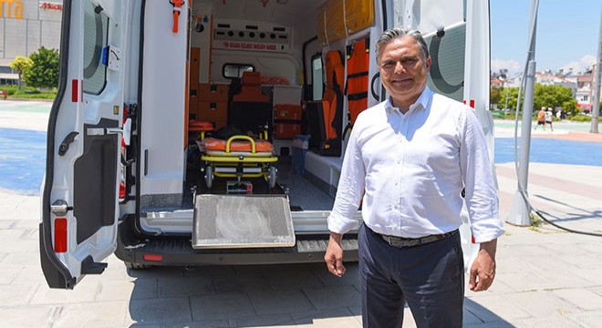 Muratpaşa, 3'üncü hasta nakil aracını aldı