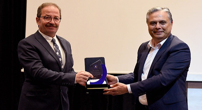 Muratpaşa, Emin Sözen'i İzmir'e uğurladı