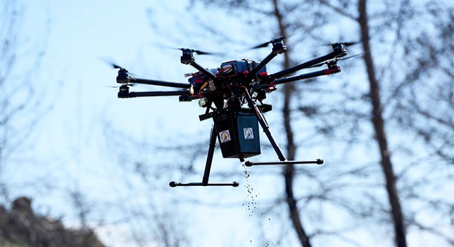 Muratpaşa, Manavgat'ta yanan ormanları dronla tohumluyor