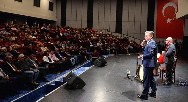 Muratpaşa'da Aşık Veysel anıldı