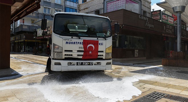 Muratpaşa'da dezenfekte çalışmaları sürüyor
