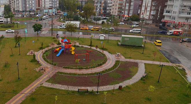 Muratpaşa'dan 7 park açılışı
