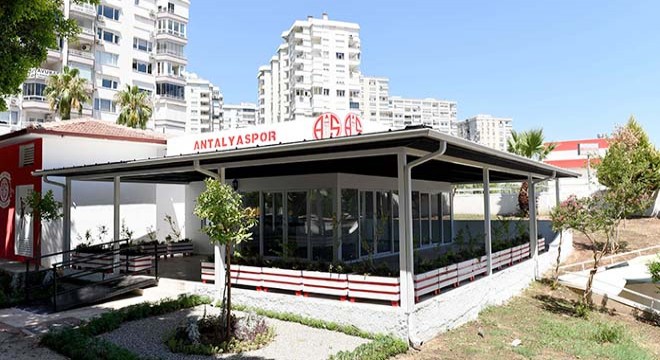 Muratpaşa'dan Antalyaspor taraftarına hediye